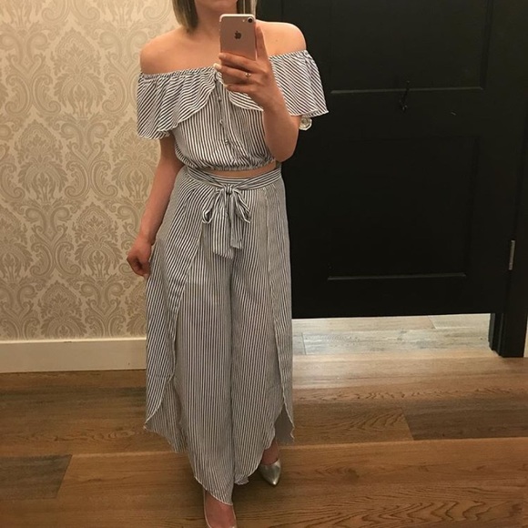 Off shoulder two piece set - Picture 5 of 6